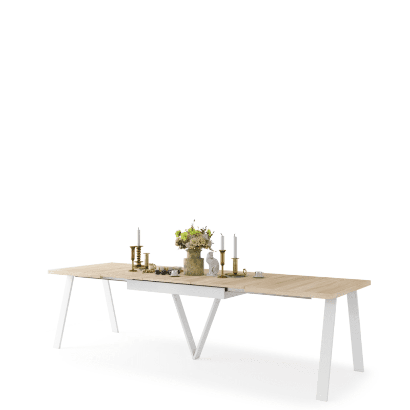 Lyst spisebord i Sonoma-eg med hvidt stel og udtræk op til 290 cm.