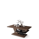 Praktisk sofabord med hylde til opbevaring af blade og udstyr